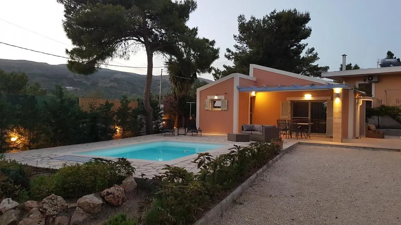 Ponderosa Villa Lixouri Greece