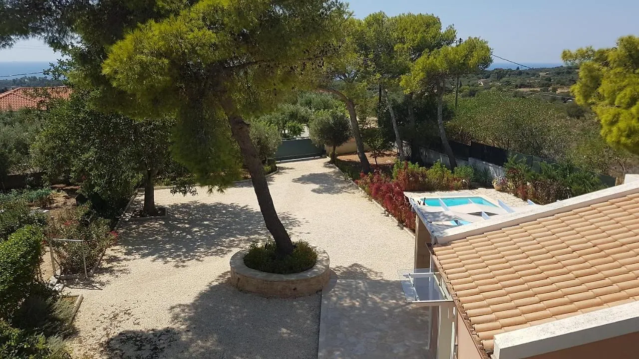 Ponderosa Villa Lixouri