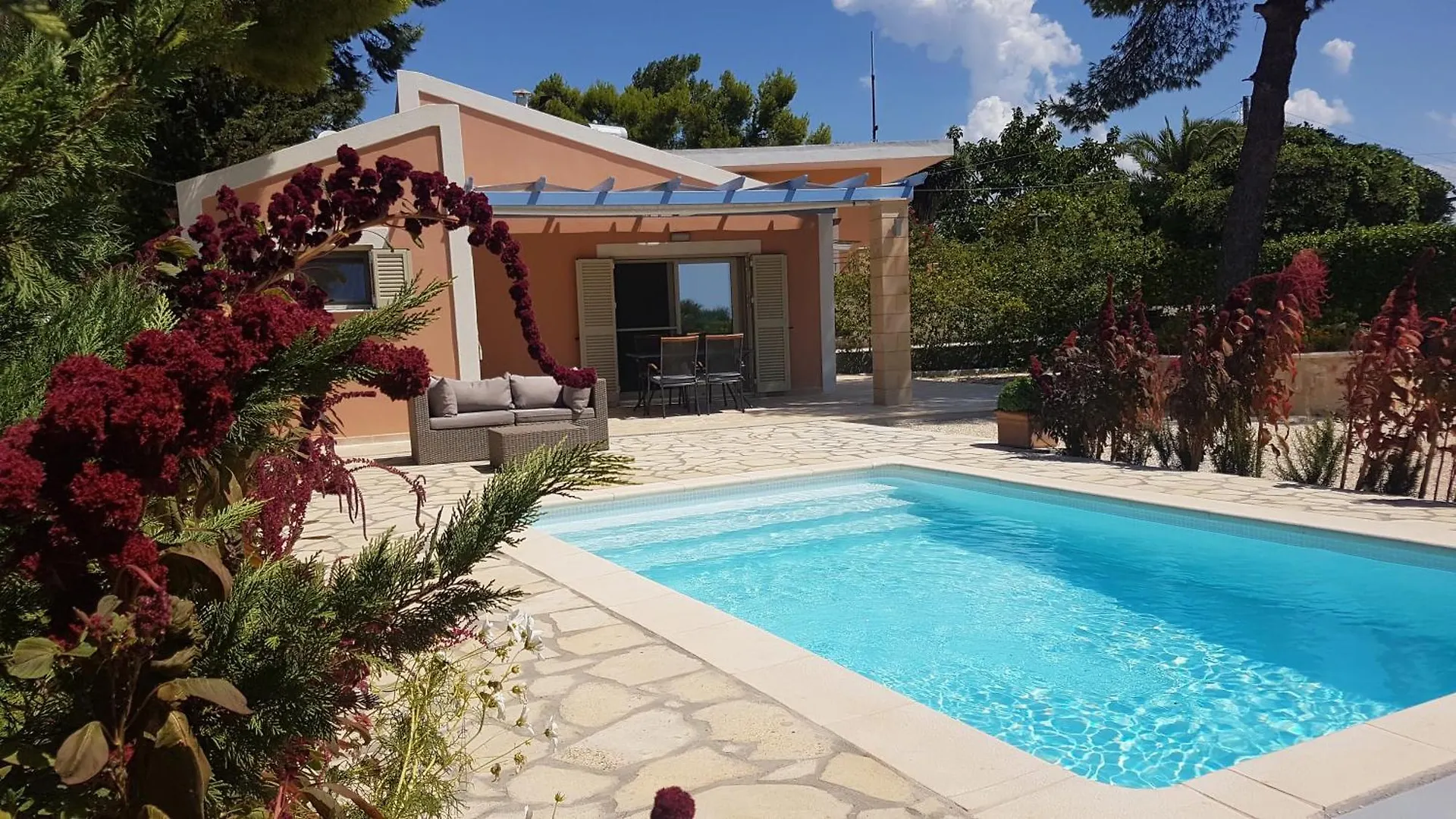 Ponderosa Villa Lixouri